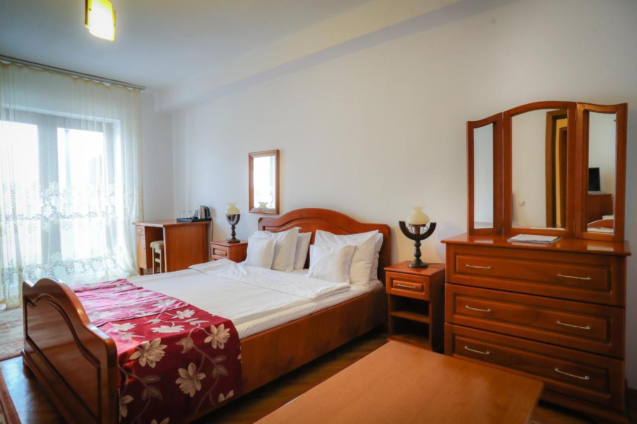 Royal Boutique Hotel Poiana Brașov Zewnętrze zdjęcie